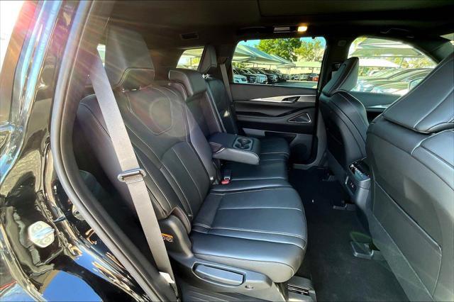 new 2025 INFINITI QX60 car, priced at $60,980