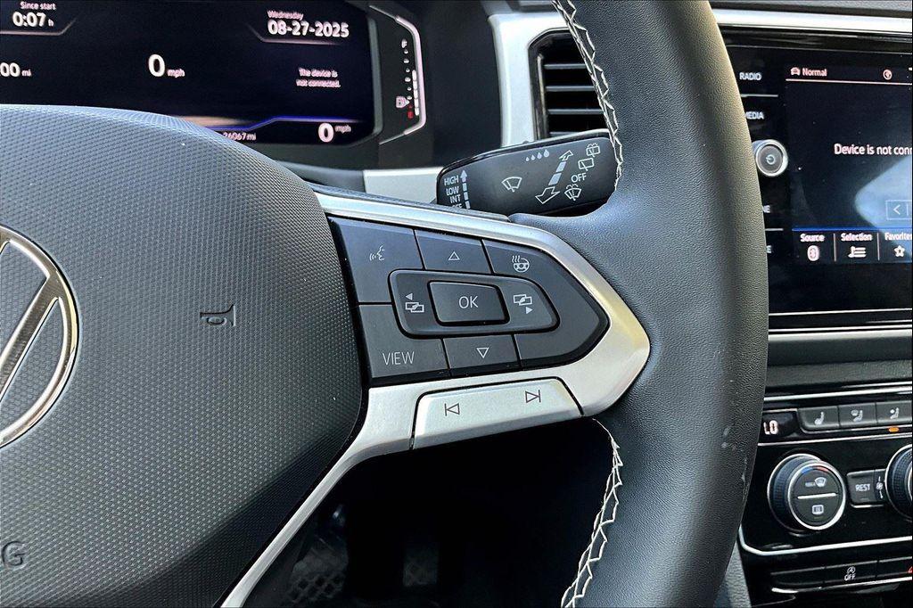 used 2023 Volkswagen Atlas car, priced at $30,995