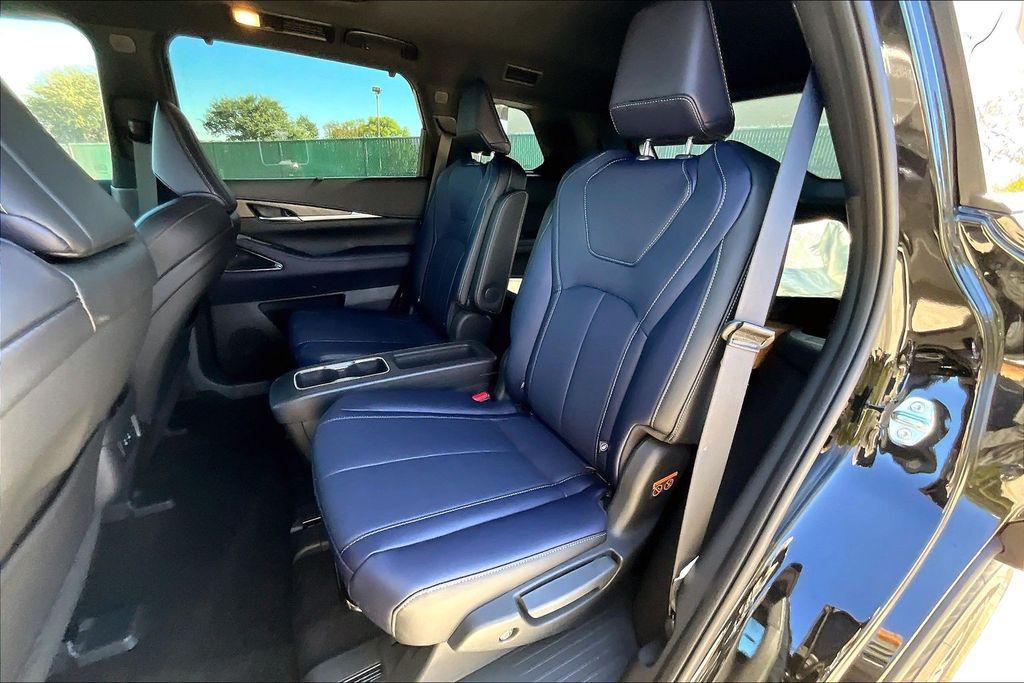 new 2026 INFINITI QX60 car, priced at $66,185