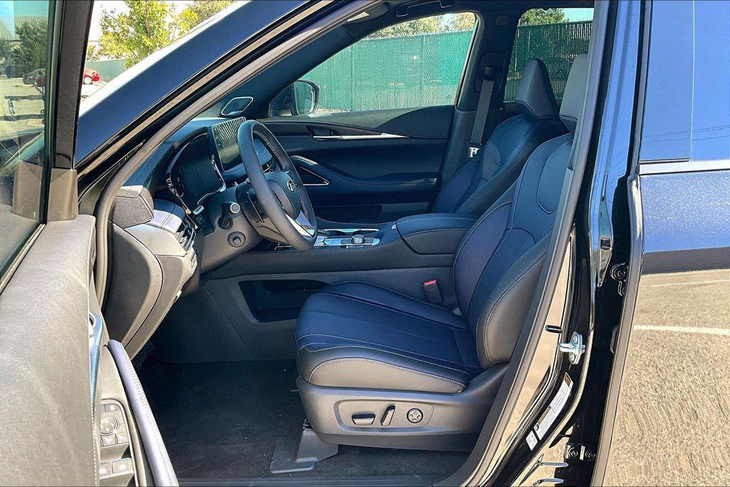 new 2026 INFINITI QX60 car, priced at $66,185