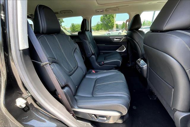 new 2025 INFINITI QX80 car, priced at $98,640