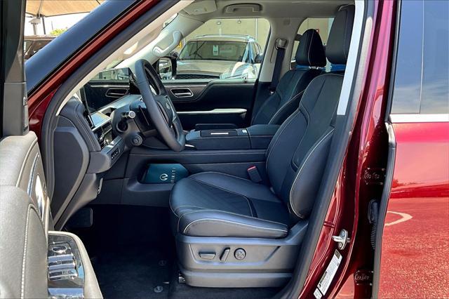 new 2025 INFINITI QX80 car, priced at $92,795