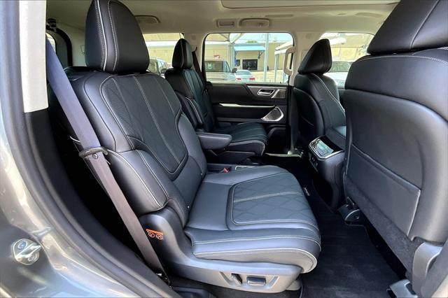 new 2025 INFINITI QX80 car, priced at $107,100