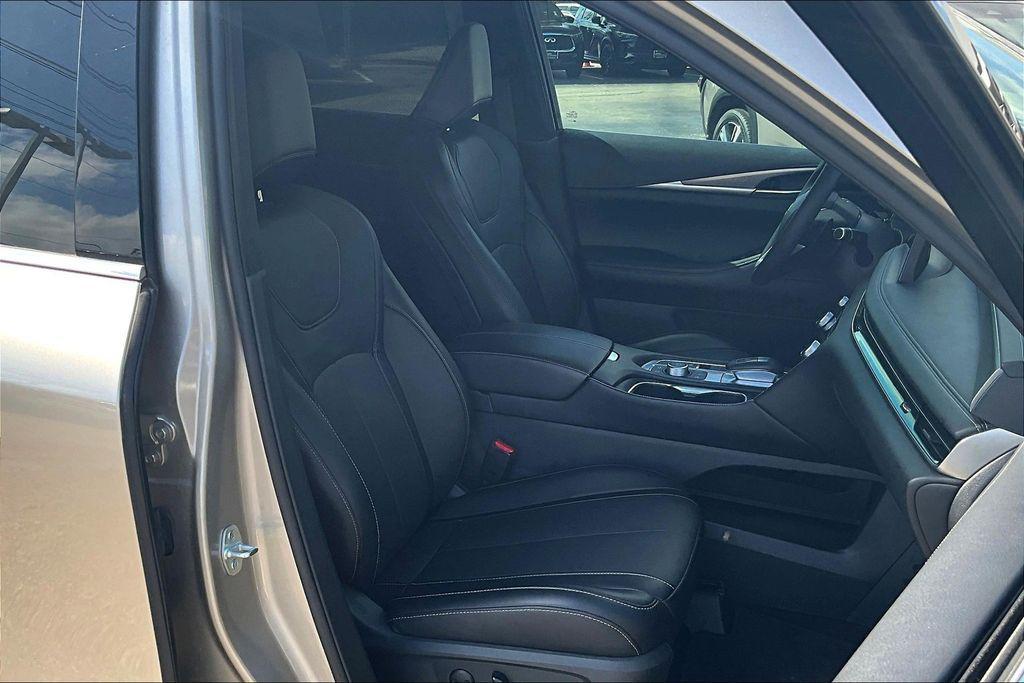 used 2023 INFINITI QX60 car, priced at $44,358