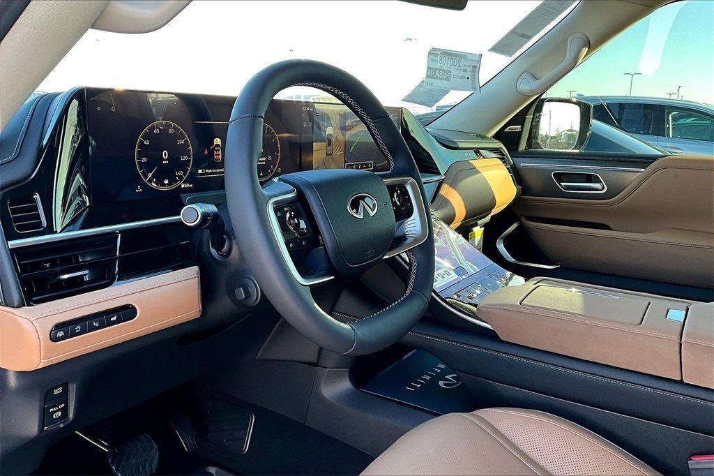 new 2025 INFINITI QX80 car, priced at $86,100
