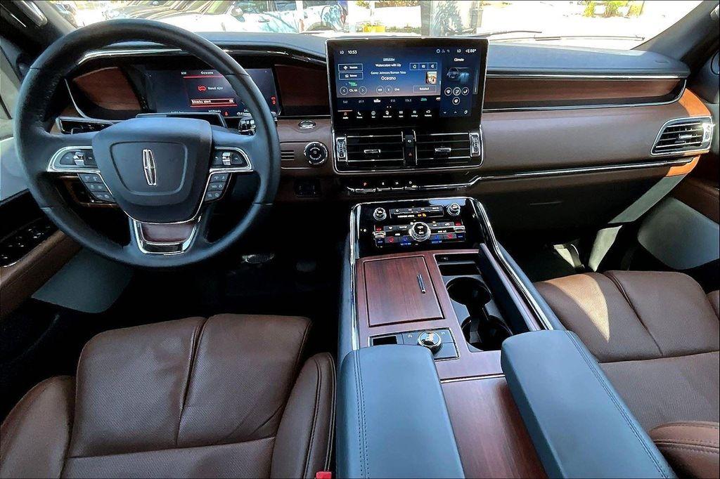 used 2023 Lincoln Navigator car, priced at $70,499