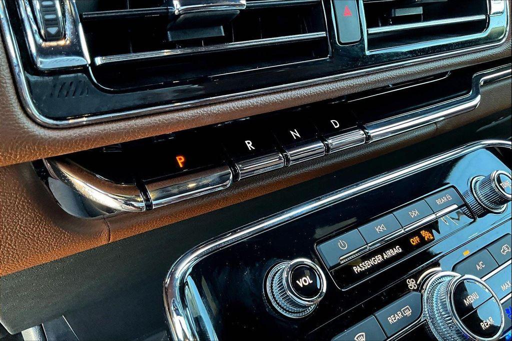 used 2023 Lincoln Navigator car, priced at $70,499