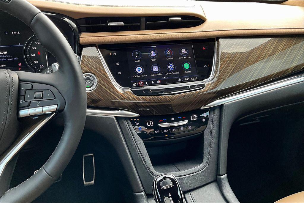 used 2022 Cadillac XT6 car, priced at $34,995