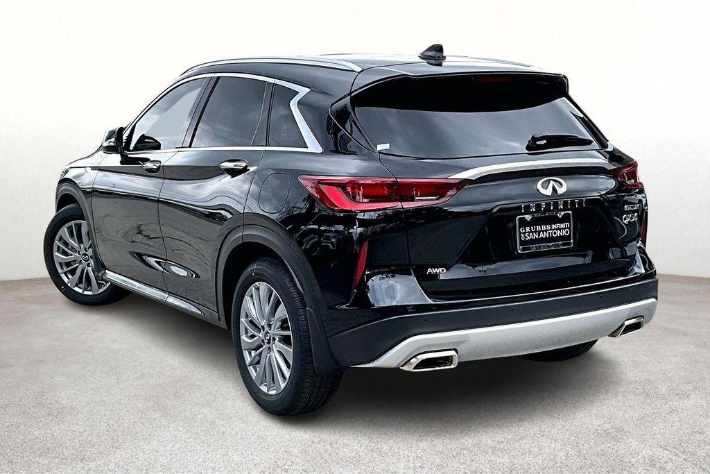 new 2025 INFINITI QX50 car, priced at $41,870