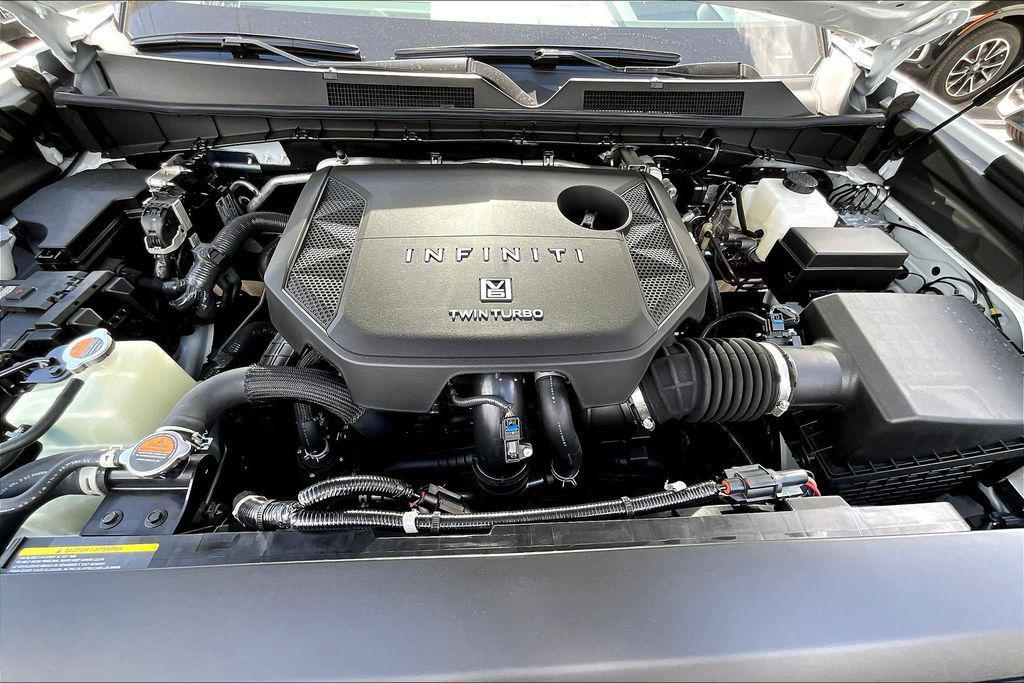 new 2026 INFINITI QX80 car, priced at $106,525