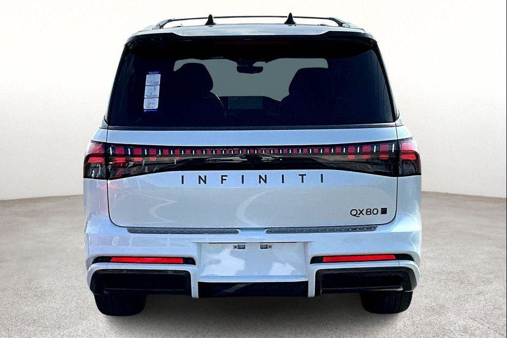 new 2026 INFINITI QX80 car, priced at $118,980