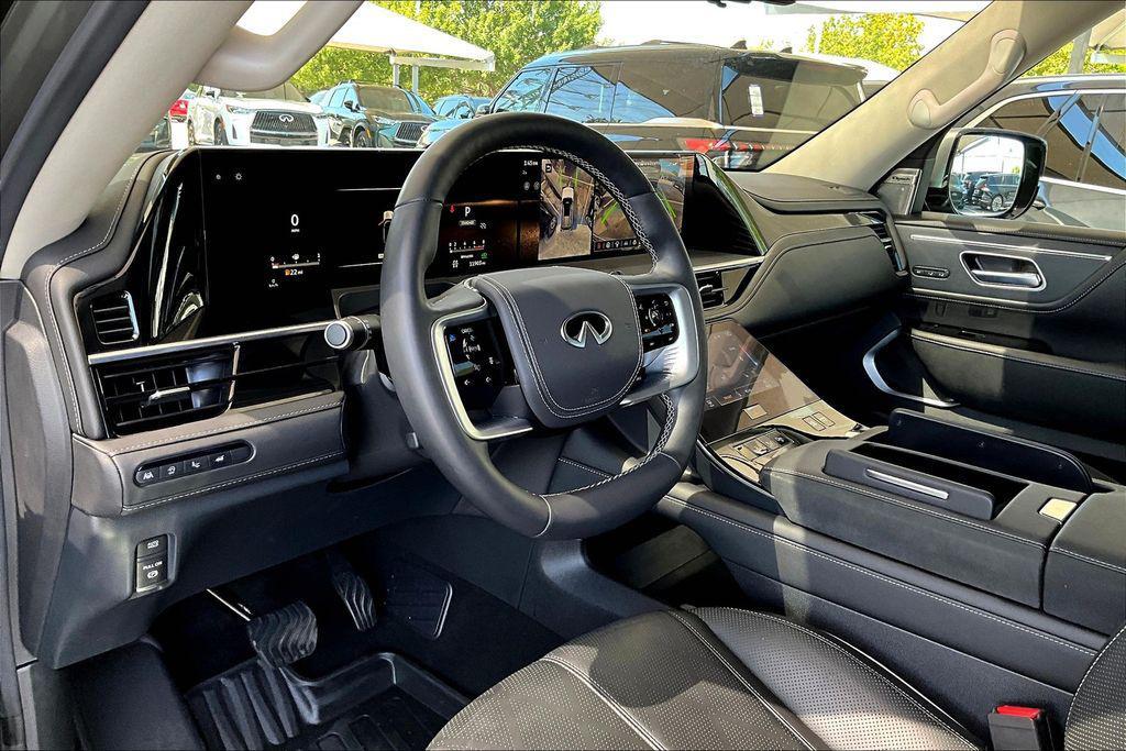 used 2025 INFINITI QX80 car, priced at $78,499