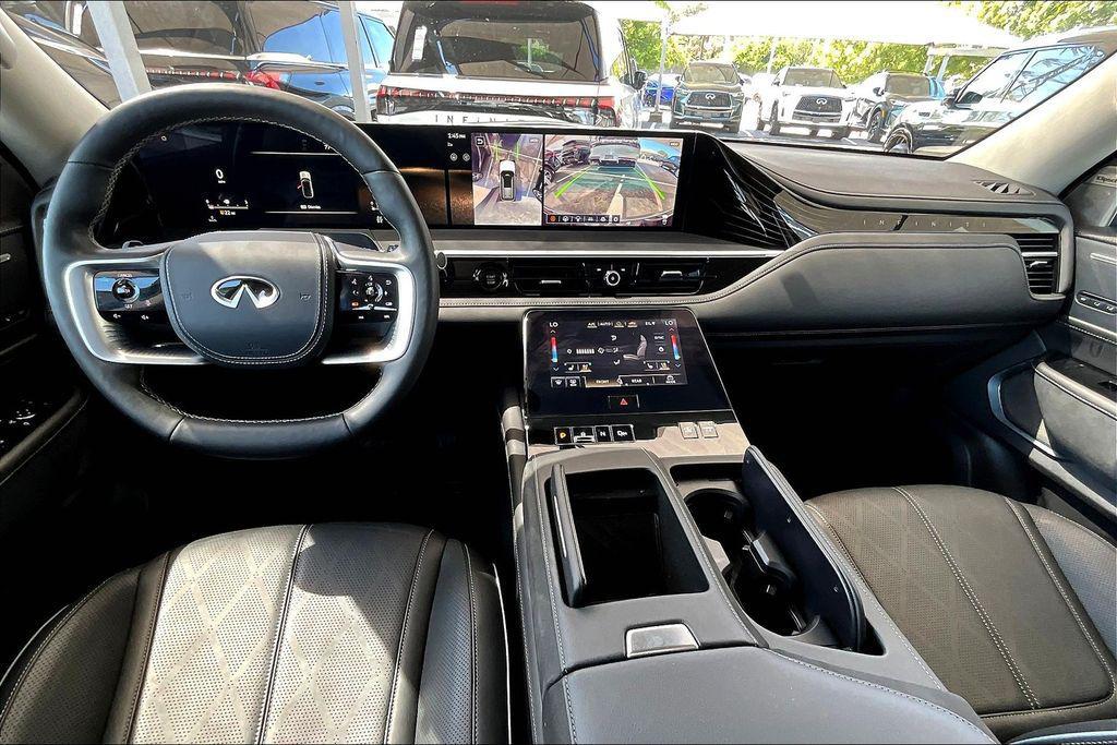 used 2025 INFINITI QX80 car, priced at $78,499