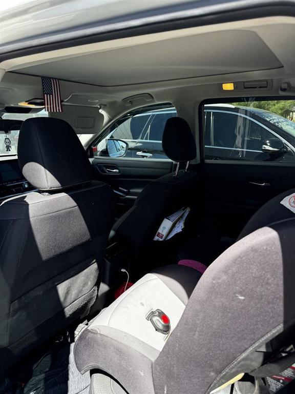 used 2022 Nissan Pathfinder car, priced at $25,400