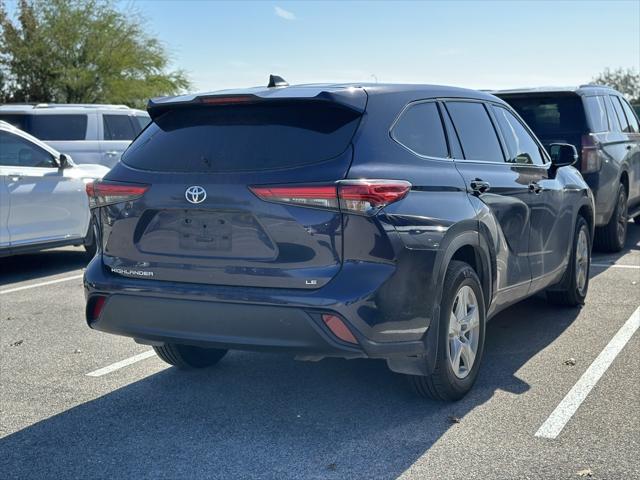 used 2022 Toyota Highlander car, priced at $28,199