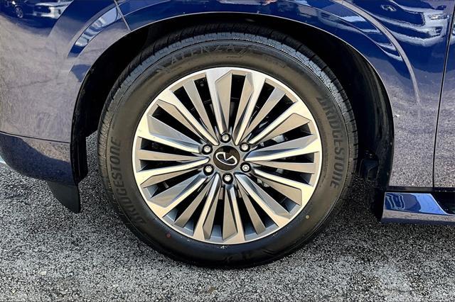 new 2025 INFINITI QX80 car, priced at $92,795