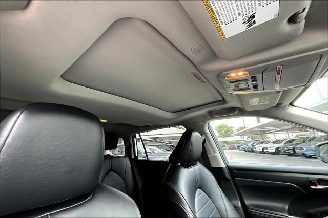used 2023 Toyota Highlander car, priced at $34,980