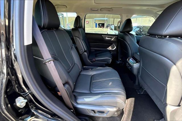 new 2025 INFINITI QX80 car, priced at $103,100