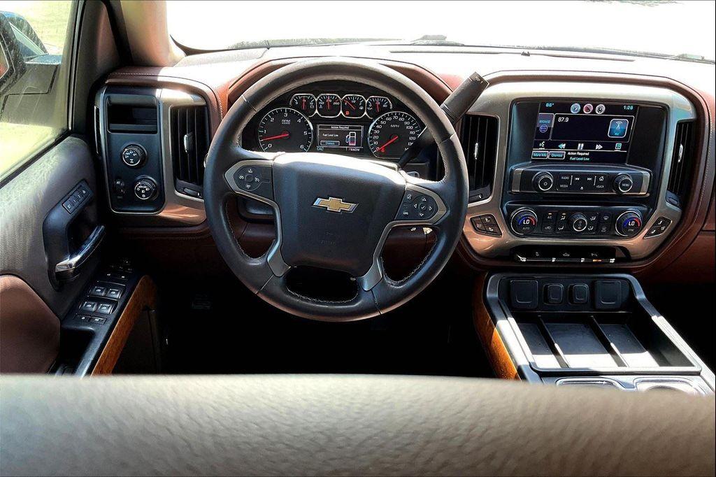 used 2015 Chevrolet Silverado 1500 car, priced at $23,800