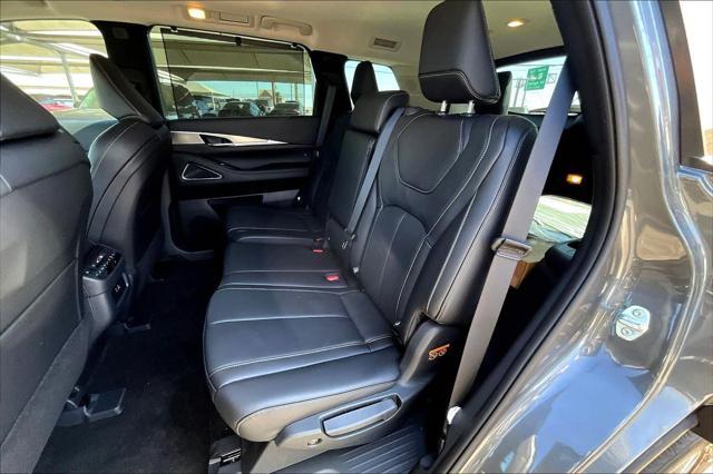 new 2025 INFINITI QX60 car, priced at $60,415