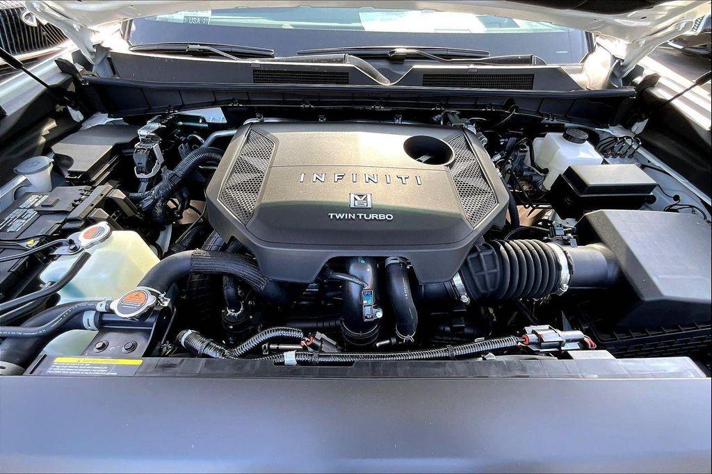 new 2026 INFINITI QX80 car, priced at $106,525