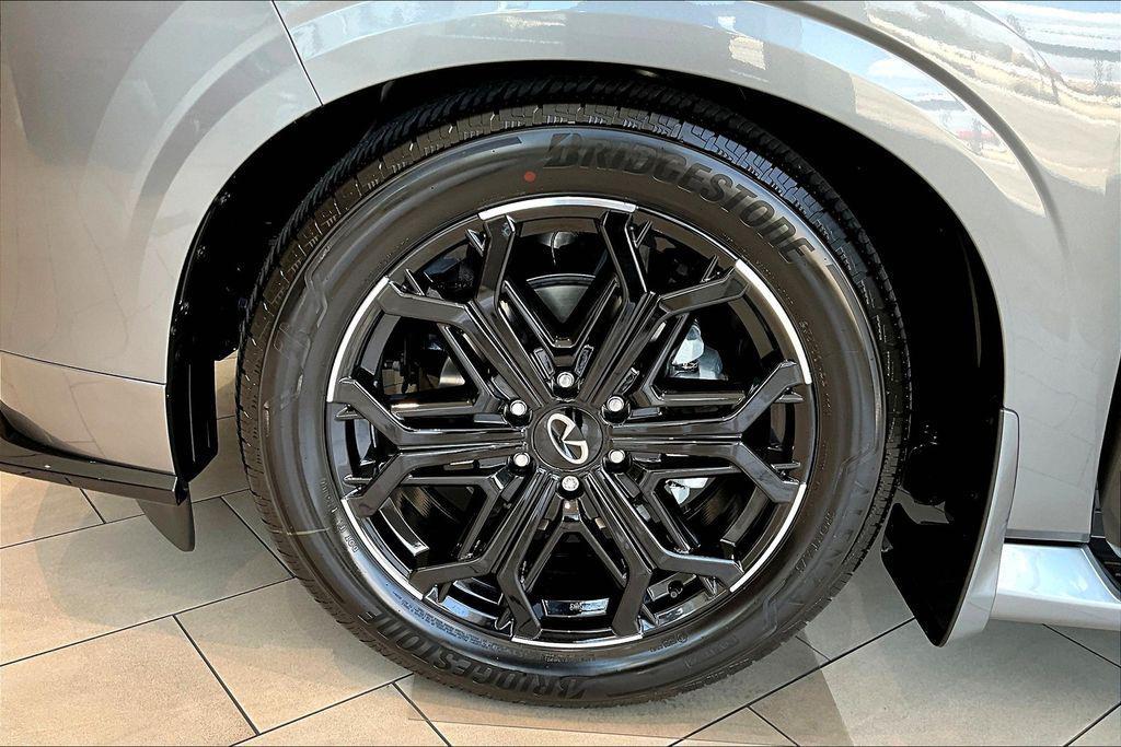 new 2026 INFINITI QX80 car, priced at $106,320