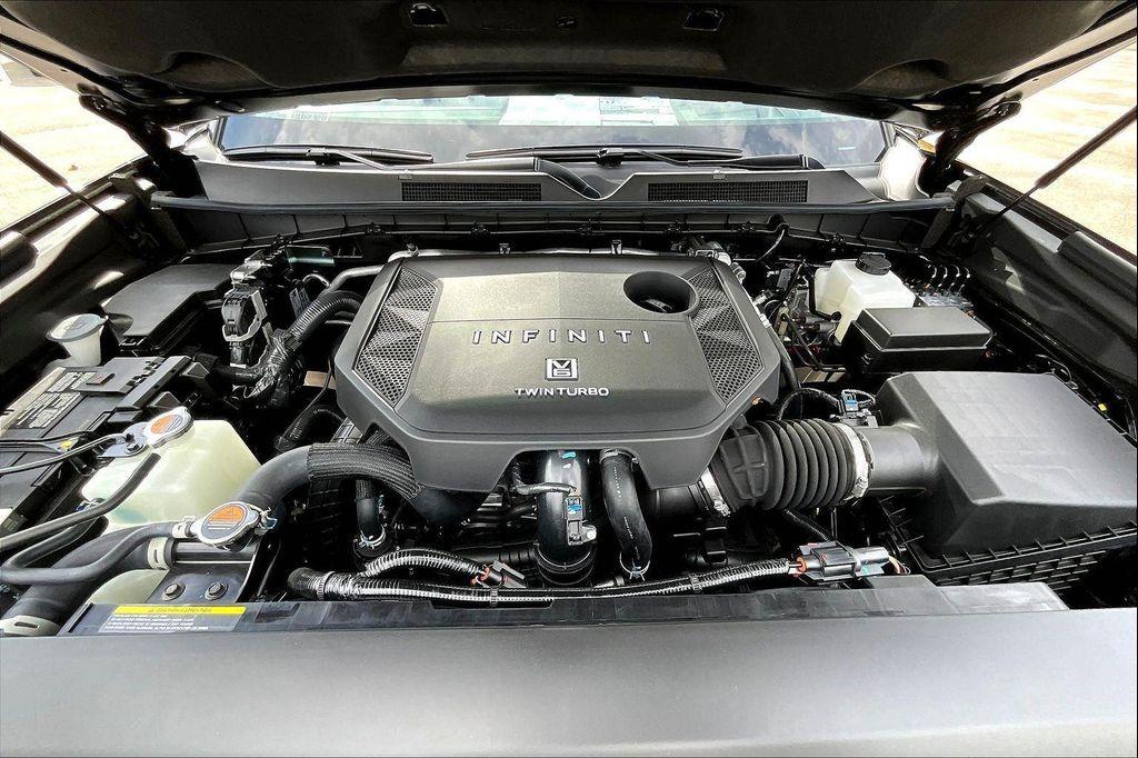 new 2026 INFINITI QX80 car, priced at $98,320