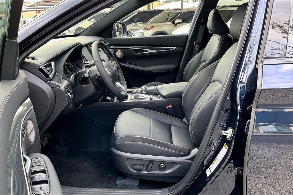 new 2025 INFINITI QX50 car, priced at $46,770