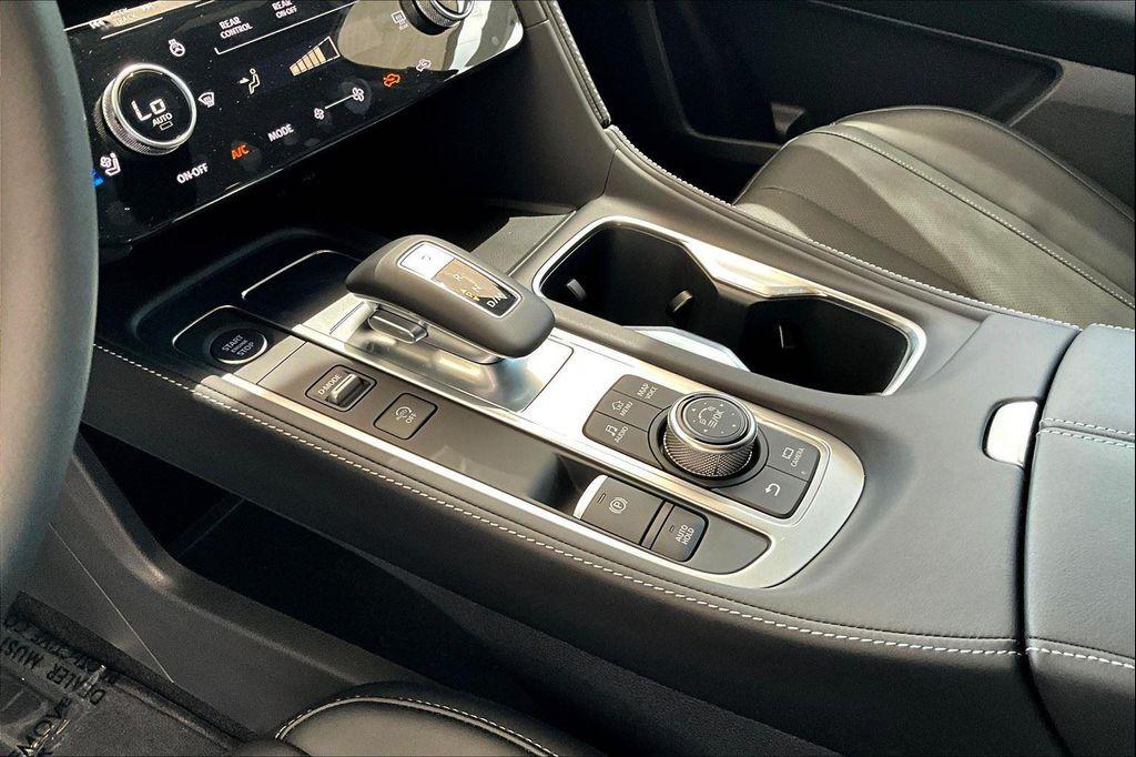 used 2025 INFINITI QX60 car, priced at $53,400