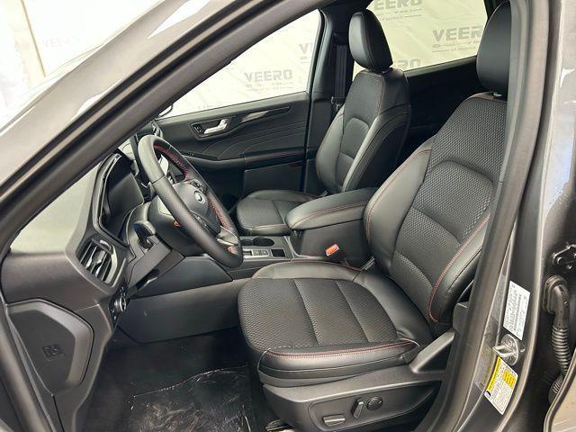 new 2026 Ford Escape car, priced at $33,763