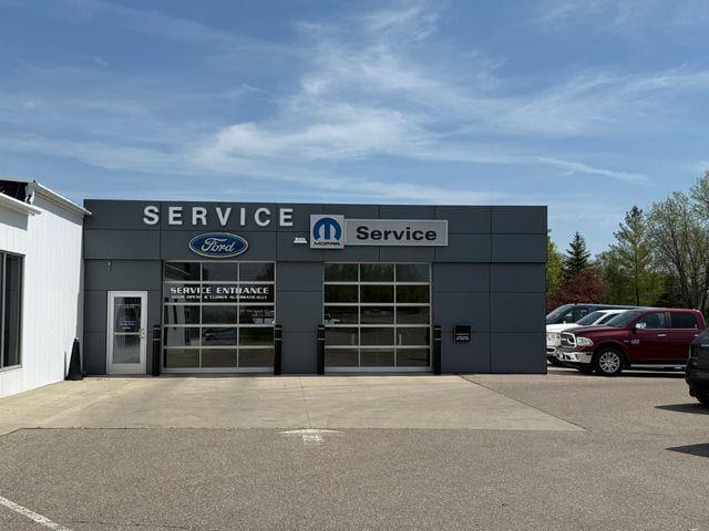 used 2019 Jeep Cherokee car, priced at $15,995