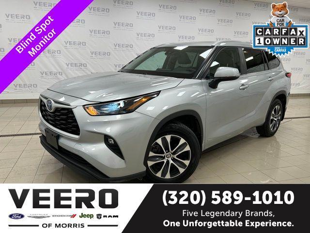 used 2023 Toyota Highlander Hybrid car, priced at $34,357