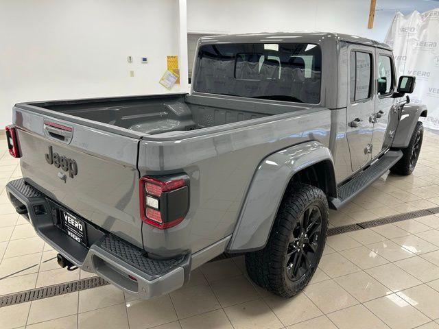used 2022 Jeep Gladiator car, priced at $30,764