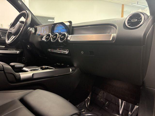 used 2020 Mercedes-Benz GLB 250 car, priced at $18,634