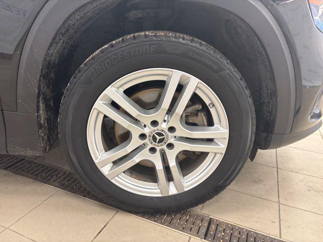 used 2020 Mercedes-Benz GLB 250 car, priced at $18,634
