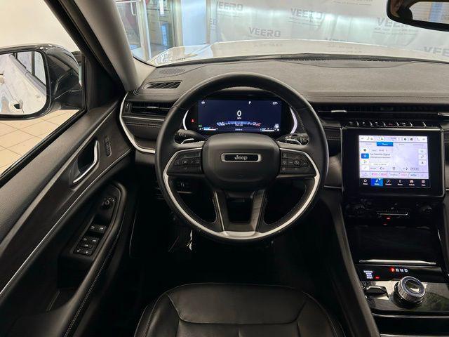 used 2022 Jeep Grand Cherokee car, priced at $32,740