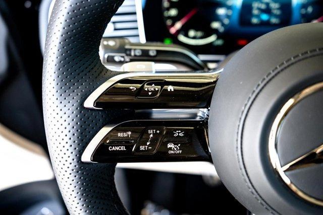 new 2025 Mercedes-Benz GLS 450 car, priced at $96,585
