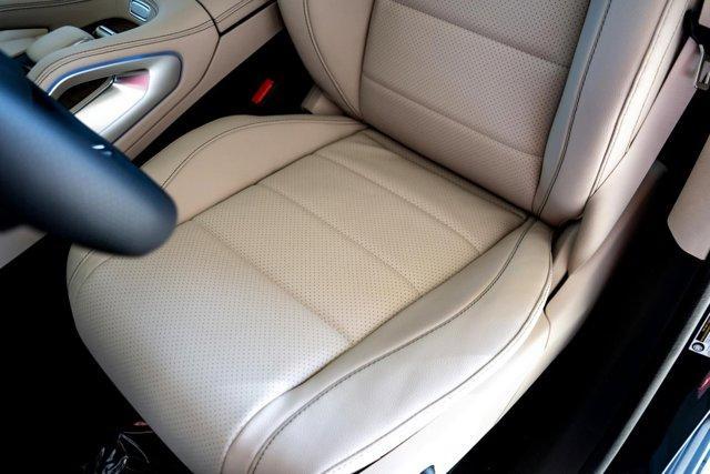 new 2025 Mercedes-Benz GLS 450 car, priced at $96,585
