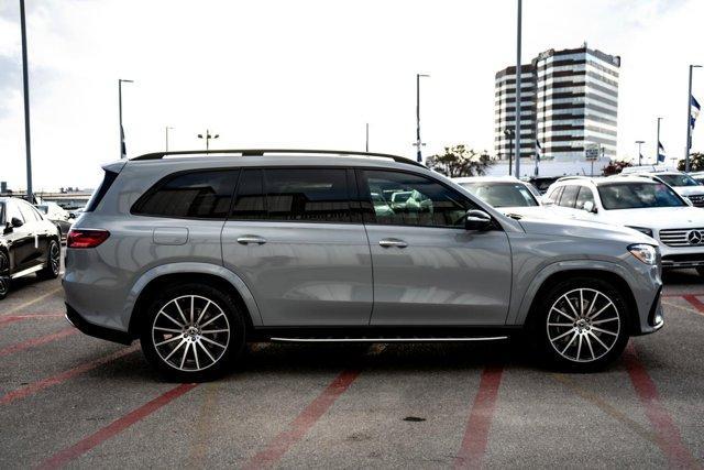 new 2025 Mercedes-Benz GLS 580 car, priced at $122,860