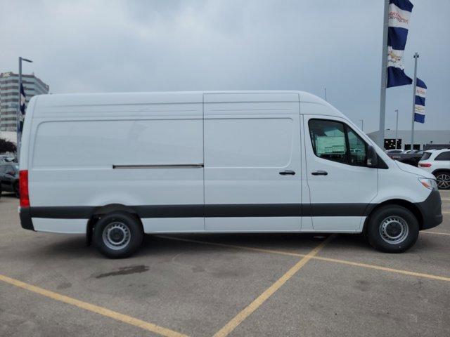 new 2024 Mercedes-Benz Sprinter 2500 car, priced at $66,557