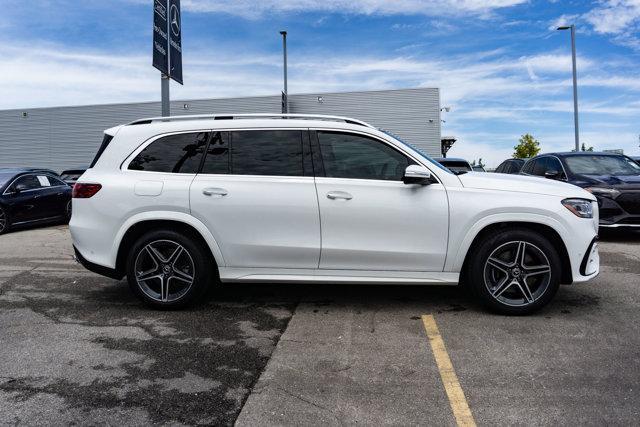 new 2024 Mercedes-Benz GLS 450 car, priced at $92,995