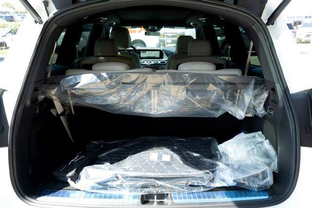 new 2026 Mercedes-Benz GLS 580 car, priced at $121,485