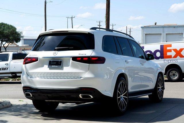 new 2026 Mercedes-Benz GLS 580 car, priced at $121,485
