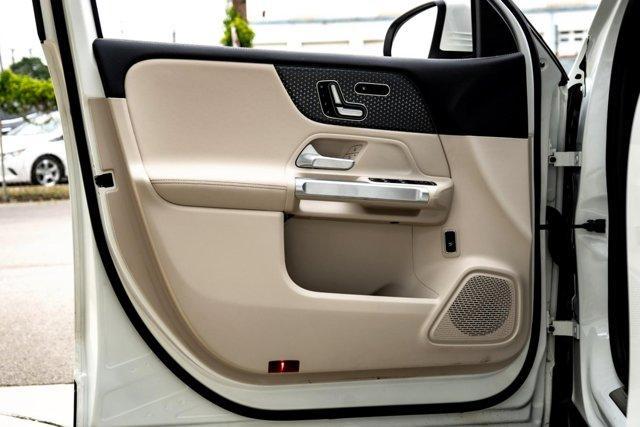 used 2025 Mercedes-Benz GLB 250 car, priced at $40,945