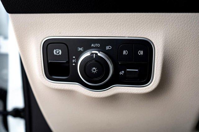 used 2025 Mercedes-Benz GLB 250 car, priced at $40,945