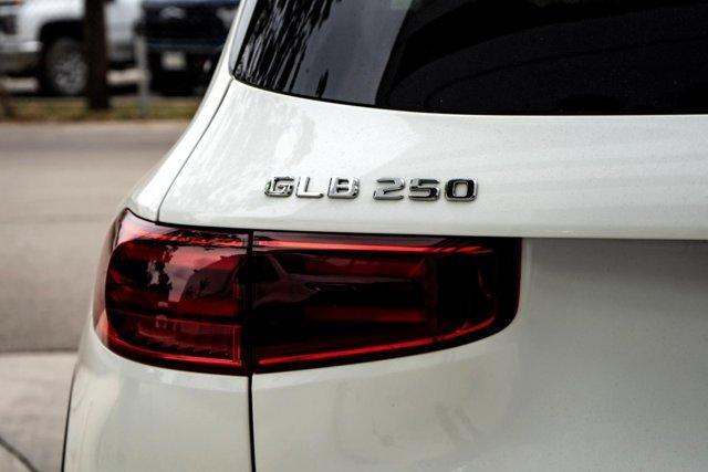 used 2025 Mercedes-Benz GLB 250 car, priced at $40,945