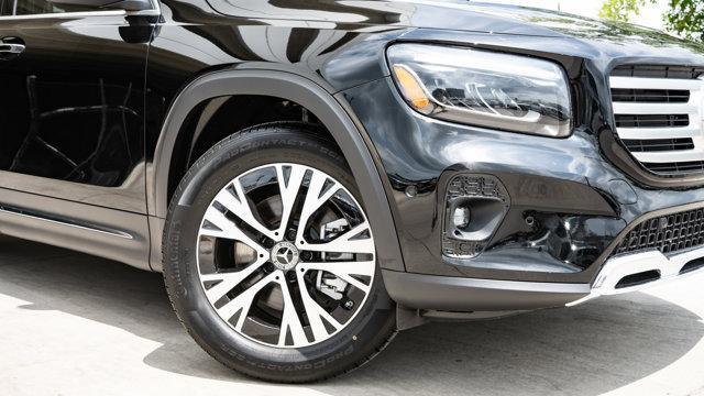 new 2025 Mercedes-Benz GLB 250 car, priced at $48,645