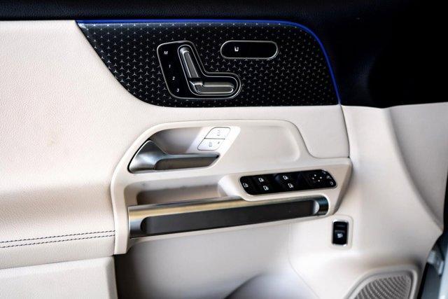 new 2025 Mercedes-Benz GLB 250 car, priced at $47,145
