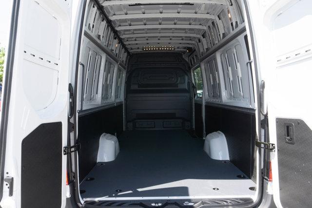 new 2025 Mercedes-Benz Sprinter 2500 car, priced at $74,762