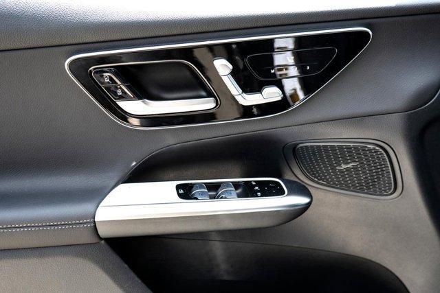 new 2025 Mercedes-Benz GLC 300 car, priced at $52,315